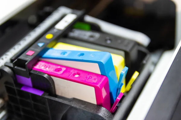 the color printer inkjet cartridge of the printer inject