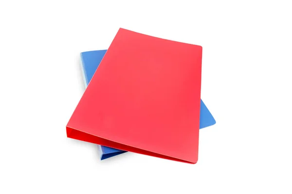白い背景に隔離された契約の青と赤のフォルダの保持 コンセプトオフィス用品 — ストック写真