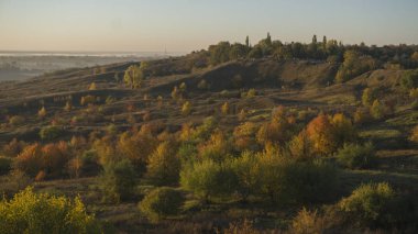 Sonbaharda erken sabah manzara