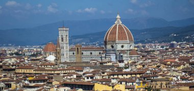 Eski şehrin Duomo di Milano Katedrali ve binalar, Milan, İtalya