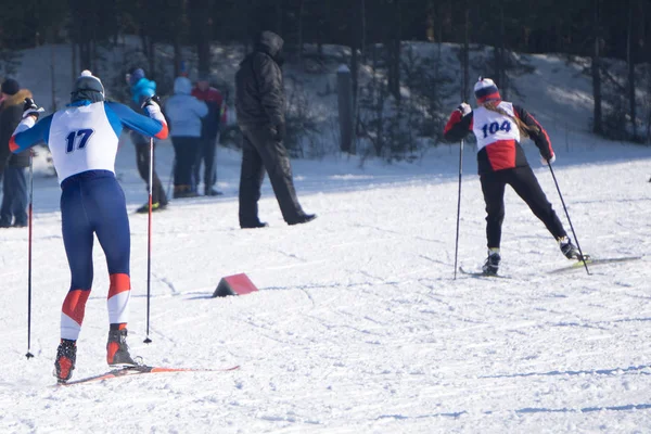 Nieve Hermosa Carrera Relevos Naturaleza Deportes — Foto de Stock