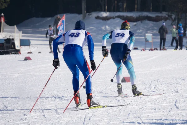 Staffellauf Skigebiete Menschen Messen Sich Ihrer Ausdauer — Stockfoto