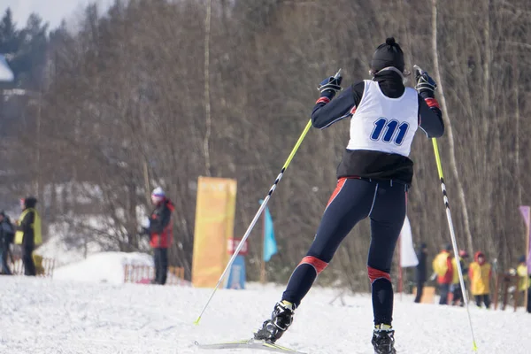 Competizione Nella Disciplina Delle Gare Sci Chiamata Sprint Stile Classico — Foto Stock