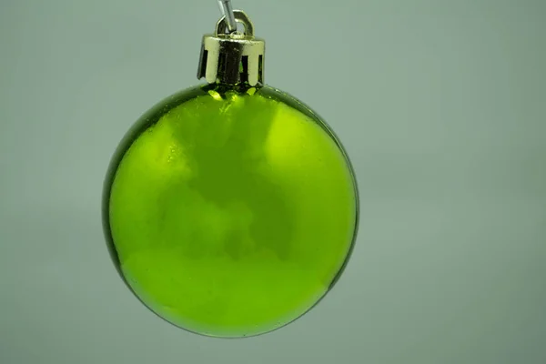 Green Christmas Bauble Artificial Snow White Background — Stock Photo, Image
