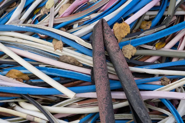 Terk edilmiş ticari tel terkedilmiş plastik tel