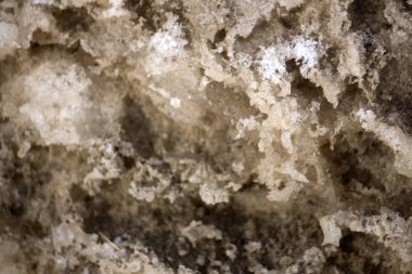 doku kirli erimiş kar