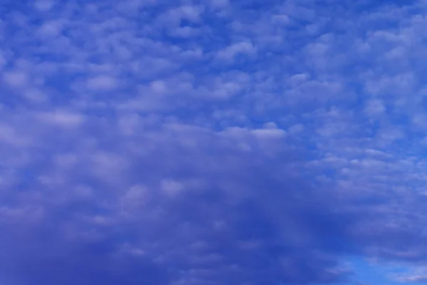 Hermoso Cielo Brillante Con Nubes Dyllic Nobod — Foto de Stock