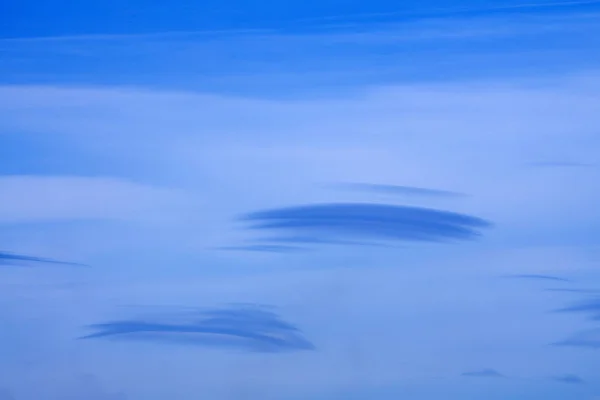 Bleu Ciel Nuages Blancs Beaux Paysages — Photo