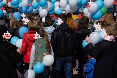 1 Mayıs 2018 - Rusya BEREZNIKI: işçi bayramı tatili kutlamaları tüm insanlar tarafından