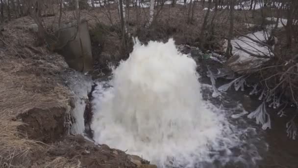 Ouvrier Uniforme Orange Élimine Percée Système Assainissement — Video