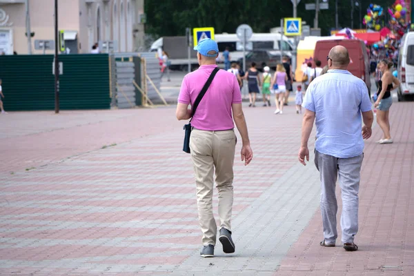 Pazar Meydanı Gün Zamanında Batı Iki Kişinin Yaşam Biçimi — Stok fotoğraf