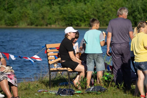 Rusia Berezniki Julio 2018 Celebración Del Día Parque Con Mucha — Foto de Stock