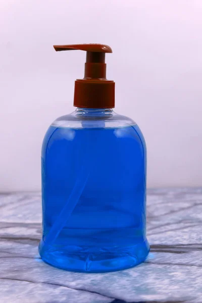 Vloeibaar Afwasmiddel Plastic Fles Geïsoleerd Een Witte Achtergrond Groene Kleur — Stockfoto