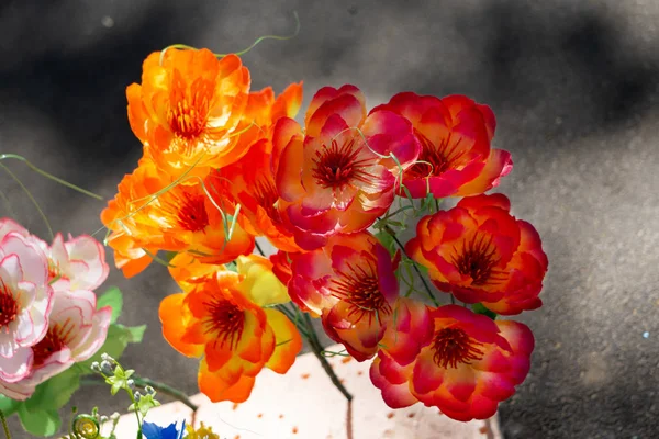 Décoration colorée artificiel feuille de fleur luxe relooking  . — Photo