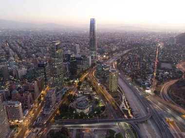 Santiago de Chile güzel cityscape geceleri
