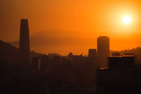 Zonsondergang Santiago Chile Rechtenvrije Stockafbeeldingen