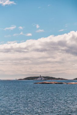Hanko Finlandiya, Sahil Güvenlik gemisi şehir dışında bir yaz gününde