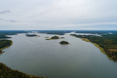 Tammisaari Finlandiya dışında adalar yüksek irtifa hava görünümünden bir gün güneş olmadan