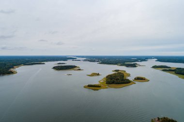 Tammisaari Finlandiya dışında adalar yüksek irtifa hava görünümünden bir gün güneş olmadan