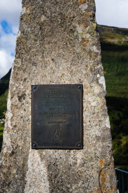 Yayın 09.07.2019 Geiranger Norveç Anıtı Geiranger yakınlarındaki Utsikten Otel 'de.