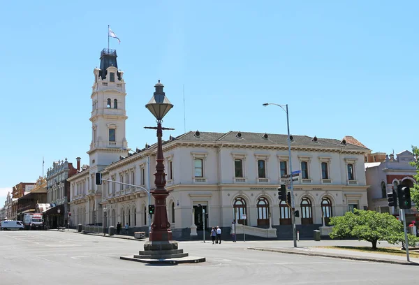 Ballarat, Avustralya - 18 Kasım 2015: Eski Ballarat İtalyan Palazzo tarzında inşa Postane (1863) artık Federasyonu Üniversitesi'nin Sanat Akademisi parçasıdır