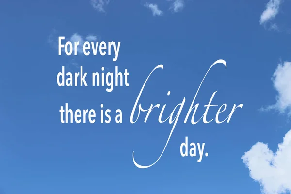 parlak mavi gökyüzü bulutlar ve ilham alıntı ile