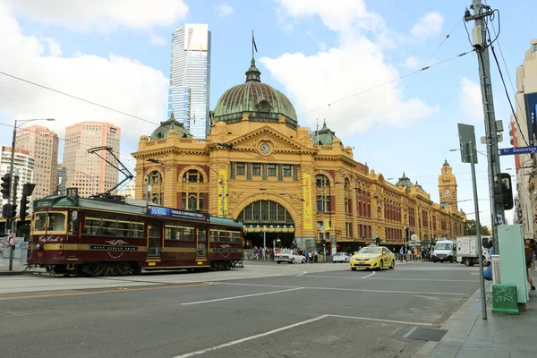 Melbourne Australia April 2016 Flinders Street Railway Station 1910 Melbourne — Stock Photo, Image