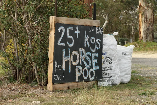 Horse Manure Sale Country Property — Stock Photo, Image