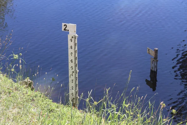 göstergeler Barkers Creek Rezervuar, Avustralya su seviyesini ölçmek