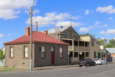 Kyneton, Avustralya - 11 Şubat 2018: Eski Willis Brothers Steam Mill (1862) yirminci yüzyıla kadar bir un değirmeni olarak işletildi
