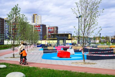 Rusya, Leningrad bölgesi - 20 Mayıs 2020: Kudrovo, Leningrad bölgesindeki MEGA-Park