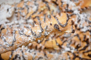 İtalyan tatlı tatlı chiacchiere pasta yemek çikolata ile karnaval şenlik