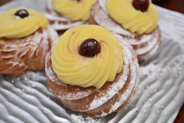 Zeppola San Giuseppe Fest Typiska Italiensk Dessert Sud Italien Gourmet — Stockfoto