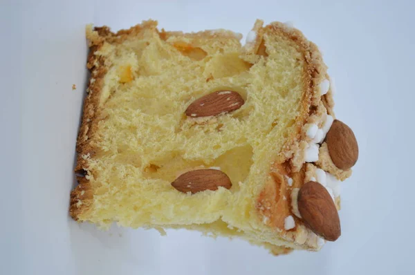 Colomba Italienska Traditionell Dessert För Påsk Festlighet Mandel Söt Mat — Stockfoto