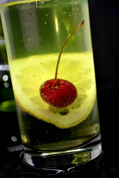 Bebida Con Limón Fruta Cedro — Foto de Stock