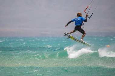 33 yaşında. Fuerteventura Dünya Kupası 2018. GKA Uçurtma Askısız Serbest Stil. 2018.07.21. Playa Sotavento.