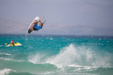 33 yaşında. Fuerteventura Dünya Kupası 2018. GKA Uçurtma Askısız Serbest Stil. 2018.07.21. Playa Sotavento.