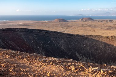 bir volkan, fuerteventura Kanarya Adaları en baştan görüntülemek