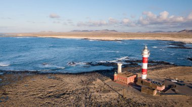 deniz feneri günbatımı, Kuzey-Batı Sahili fuerteventura, havadan görünümü
