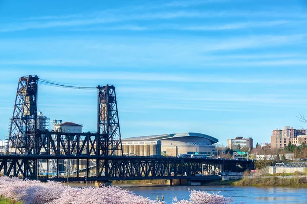 Portland Marzo Steel Bridge Nel Centro Portland Con Moda Center — Foto Stock