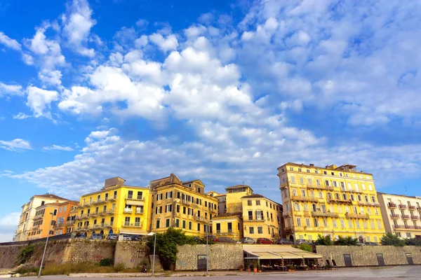 Gelbe Und Alte Gebäude Der Uferpromenade Von Korfu Griechenland — Stockfoto