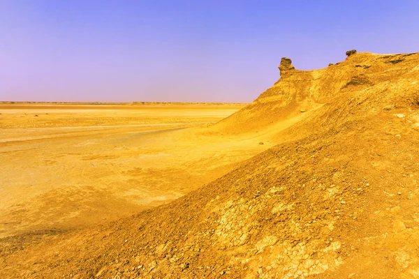 Έρημο τοπίο σε Ong Jemel, Τυνησία — Φωτογραφία Αρχείου