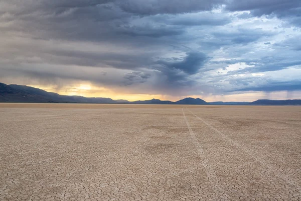 Alvordská poušť při západu slunce — Stock fotografie