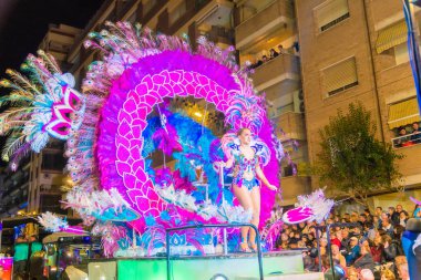 insanlar celebra için vinaros, sokaklarında kostümleri giyinme