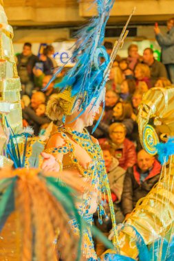 insanlar celebra için vinaros, sokaklarında kostümleri giyinme