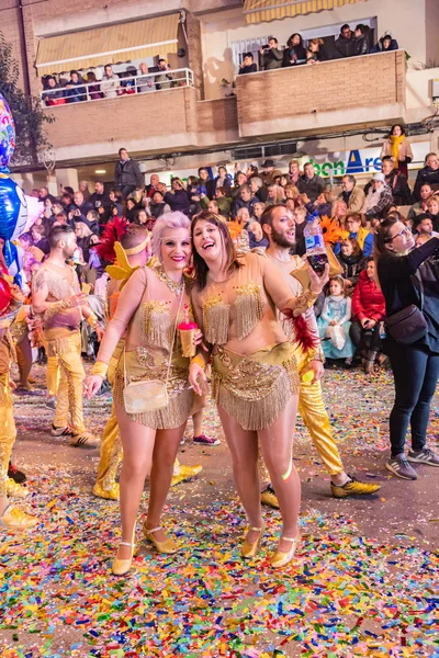 People dressing in costumes in the streets of vinaros to celebra — Stock Photo, Image