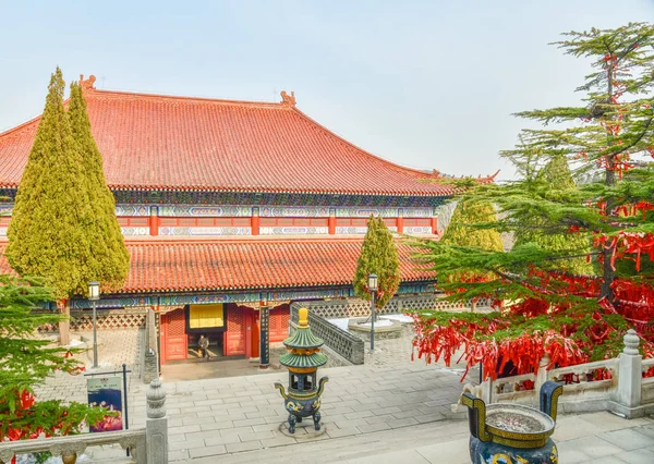 Traditionele Chinese architectuur en paviljoen in het complex van — Stockfoto