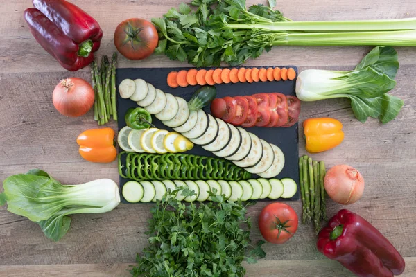 Verduras frescas listas para cocinar — Foto de Stock