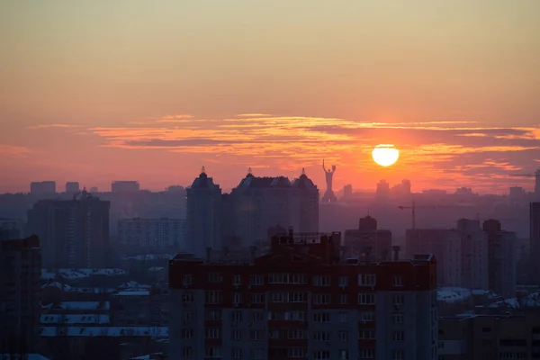 Pôr Sol Kiev Vista Noturna Panorama Cidade Igreja Estátua Pátria — Fotografia de Stock