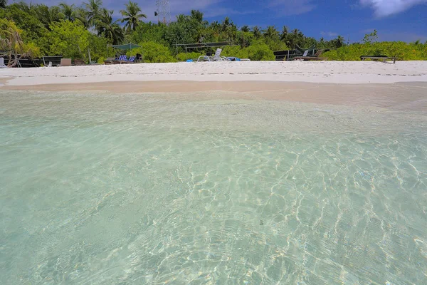 Вид Остров Индийском Океане Мальдив Бирюзовая Вода Белый Песчаный Пляж — стоковое фото